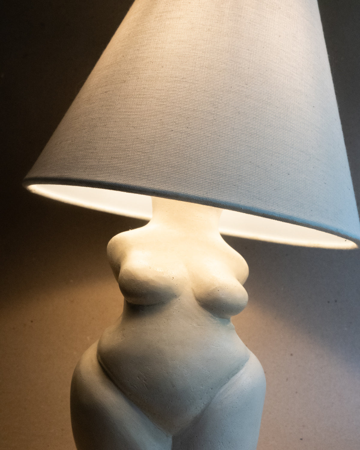 Amelia Lamp