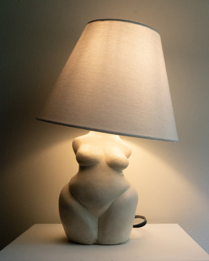Amelia Lamp