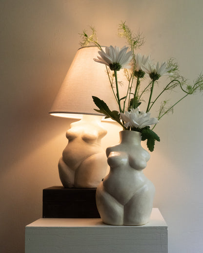Amelia Lamp