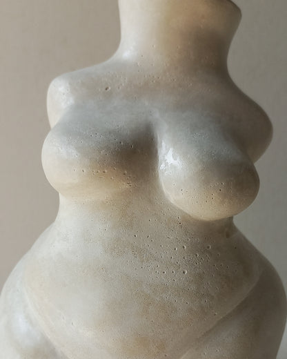 Amelia